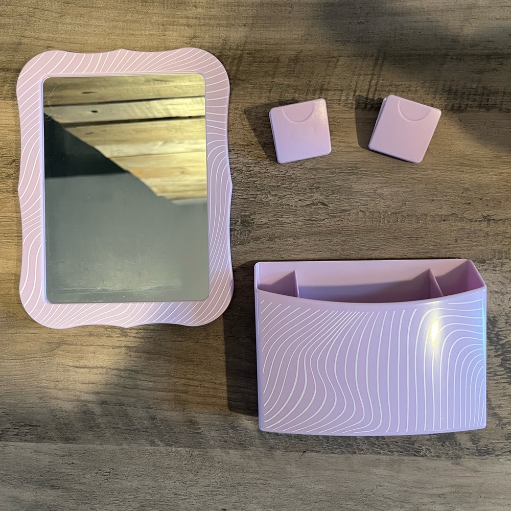 Locker Accessories